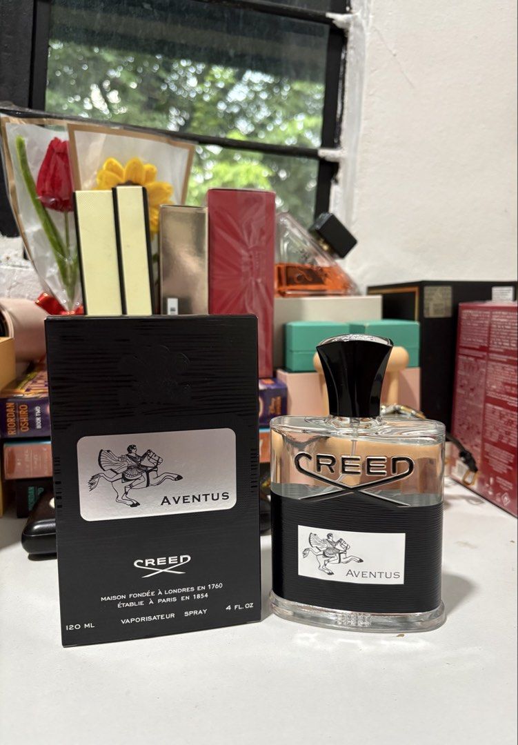 Creed Aventus 120ml Eau de Parfum (Category: Fragrance & Deodorants) located in Caloocan City. Submitted by esnairahhh (Listing ID 1465378822, Image 1). Description: - Authentic Creed Aventus for men in the large 120ml size - Iconic black and silver packaging with original box and glass spray bottle included - Stored properly in a cool, dark place away from sunlight to preserve scent quality - Perfect for stocking up on your signature fragrance o