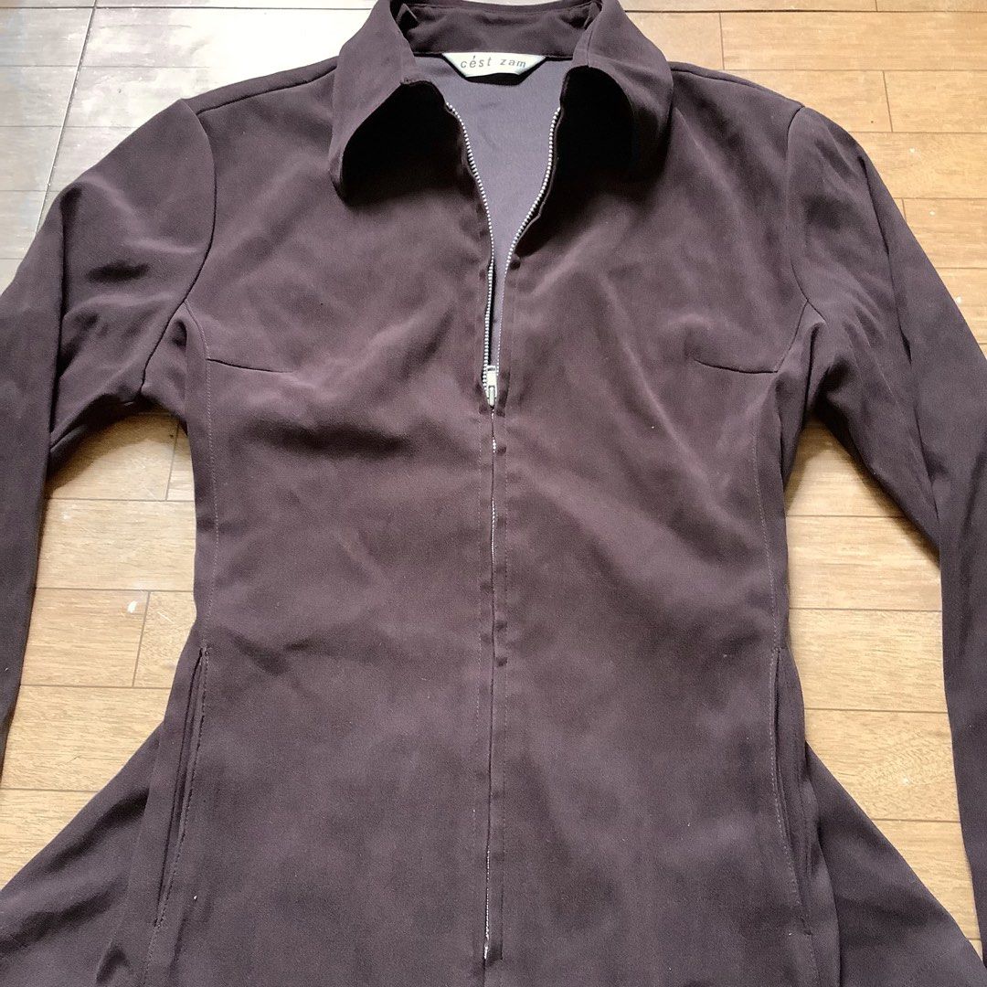 CÉST ZAM y2k suede brown jacket (Category: Coats, Jackets and Outerwear) located in Santa Rosa. Submitted by lilyestrell (Listing ID 1465176853, Image 2). Description: size: medium .