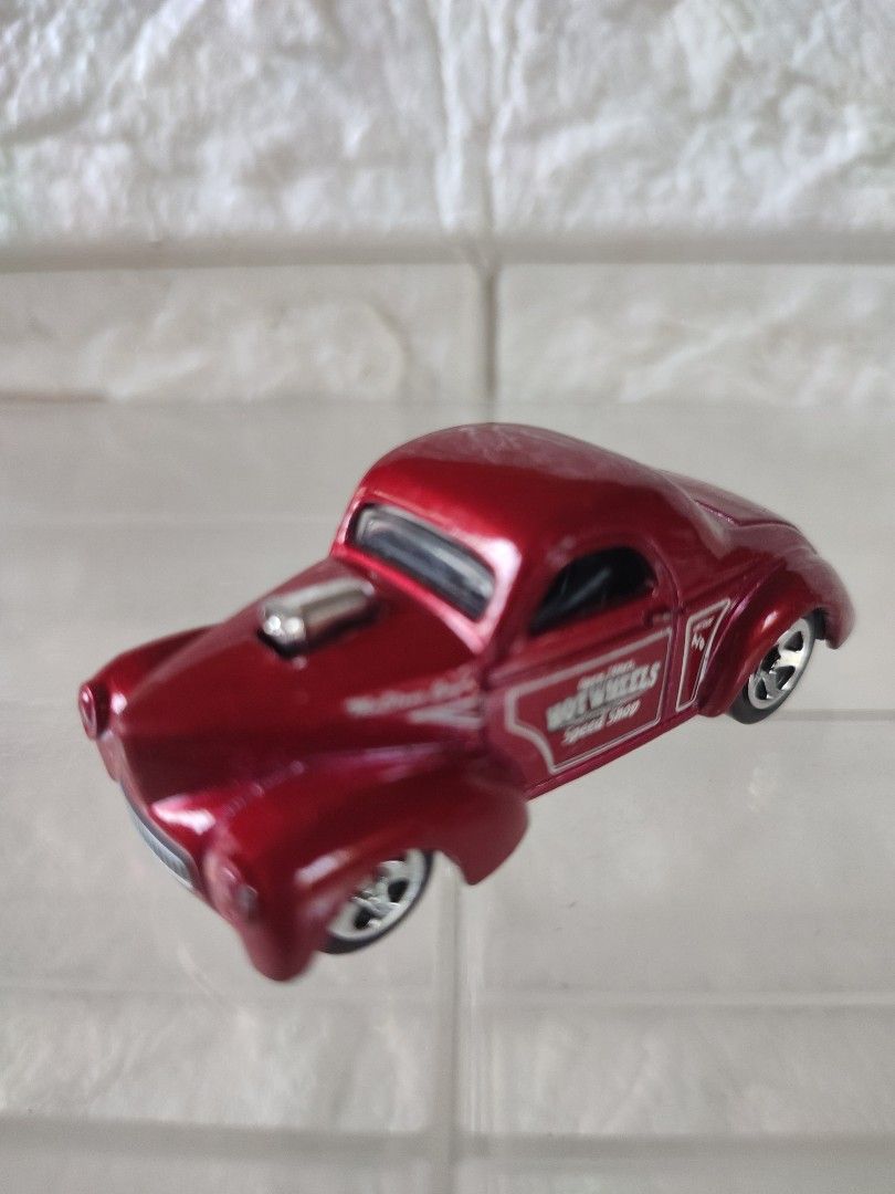 Custom 41 willys coupe (Category: Vehicle & Diecast Models) located in Narvacan. Submitted by jigger85 (Listing ID 1465182246, Image 2). Description: 95 percent almost mint condition bought in UK minimal hairline loc. ilocos sur can ship thru JNT or LBC.