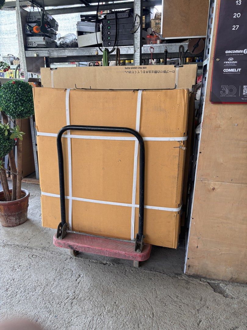Daikin BYCQ125EAF Standard Panel Fresh White Cassette AC (Category: Air Conditioning and Heating) located in Manila. Submitted by marktam (Listing ID 1465203580, Image 1). Description: - Brand: Daikin Standard Panel - Model: BYCQ125EAF (Fresh White) - Condition: Brand new, unopened, straight from Thailand factory - Packaging: Original factory box with intact labels and barcodes - Ideal for: Commercial spaces and large residential areas - Status: 