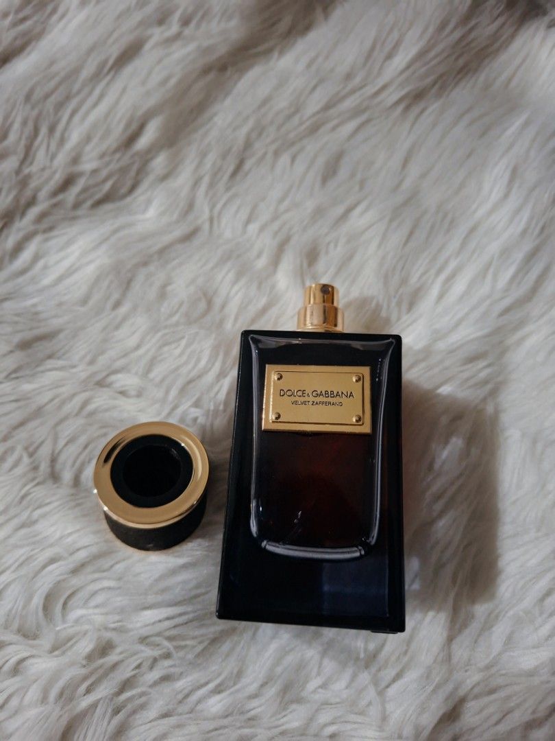 DG Velvet Zafferano (Category: Fragrance & Deodorants) located in Pateros City. Submitted by 88ren_shop (Listing ID 1465372021, Image 1). Description: Description: Ambery-Saffron-Bozzy *OEM Highest Premiums-Quality *Lasting-Quality Perfumes *8months-Macerated *Book your own rider for PICK-UP Taguig Area *For Sure Buyers Only/No Change of Mind *GC payment. Salamat Po :) #MFK #PDM #540 #Chanel #Byredo #Maison.