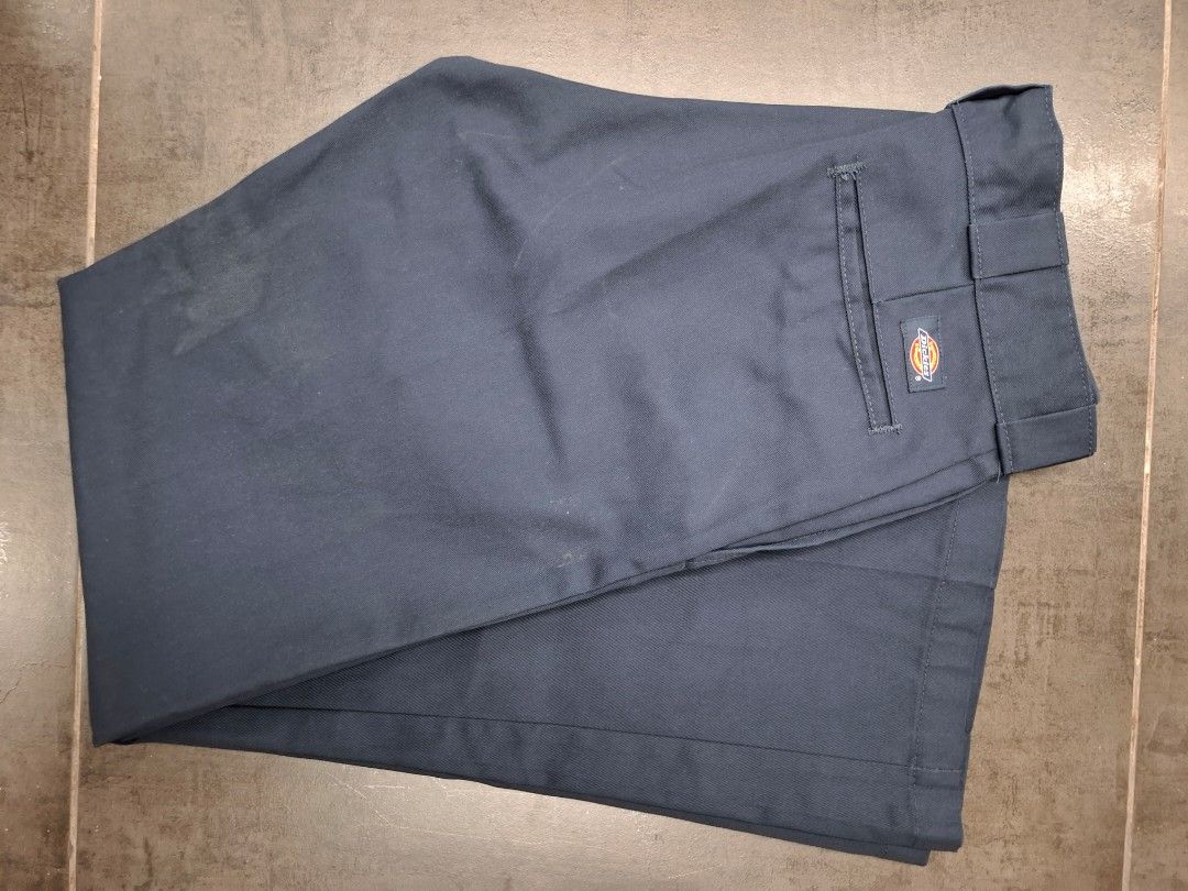 Dickies 874 (Category: Trousers) located in Las Pinas. Submitted by griselda.327 (Listing ID 1465271713, Image 3). Description: DICKIES 874 DARK BLUE 30X32 LIKE NEW CONDITION LAS PIÑAS / PARAÑAQUE / MAKATI.