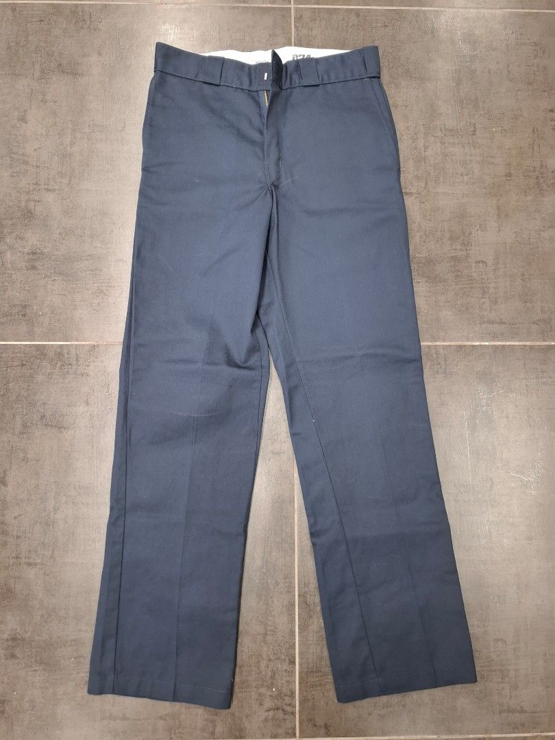 Dickies 874 (Category: Trousers) located in Las Pinas. Submitted by griselda.327 (Listing ID 1465271713, Image 1). Description: DICKIES 874 DARK BLUE 30X32 LIKE NEW CONDITION LAS PIÑAS / PARAÑAQUE / MAKATI.