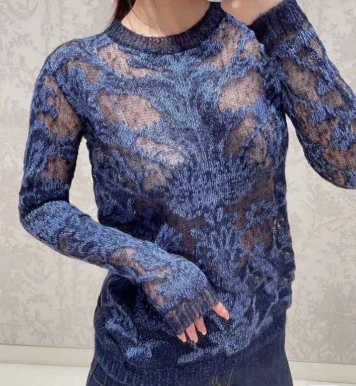 Dior Albero della Vita fitted sweater (Category: Luxury Apparel) located in Cabanatuan. Submitted by miss.maia (Listing ID 1465373637, Image 3). Description: Dior Albero della Vita fitted sweater, which features a semi-transparent knit and an intricate botanical pattern Cut tag with CD embroidered at the back part.. semi-sheer fine knit sweater, crafted from 100% cashmere. Just offer💙.