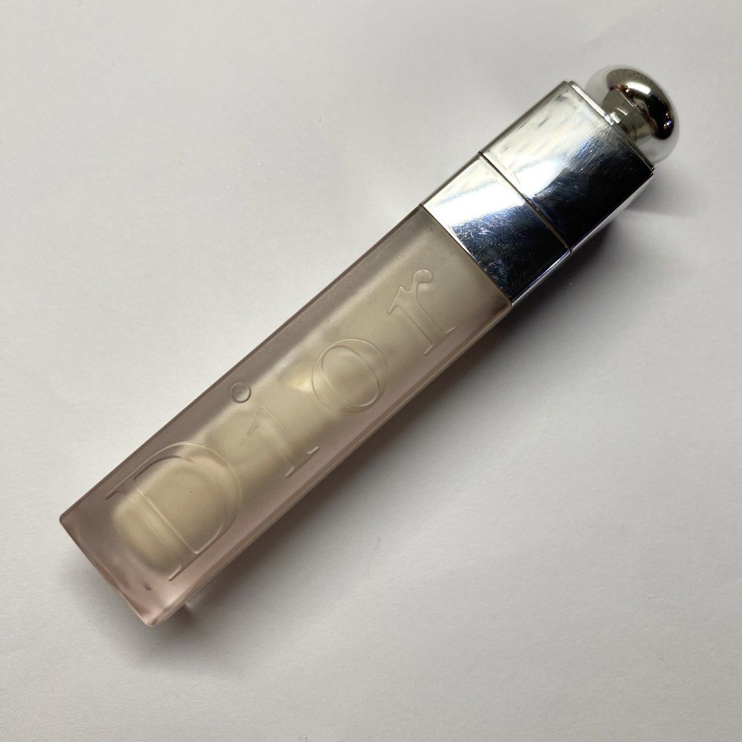 Dior Lip Maximizer Serum - 000 (Category: Makeup) located in Cebu City. Submitted by slayful (Listing ID 1465228064, Image 1). Description: .