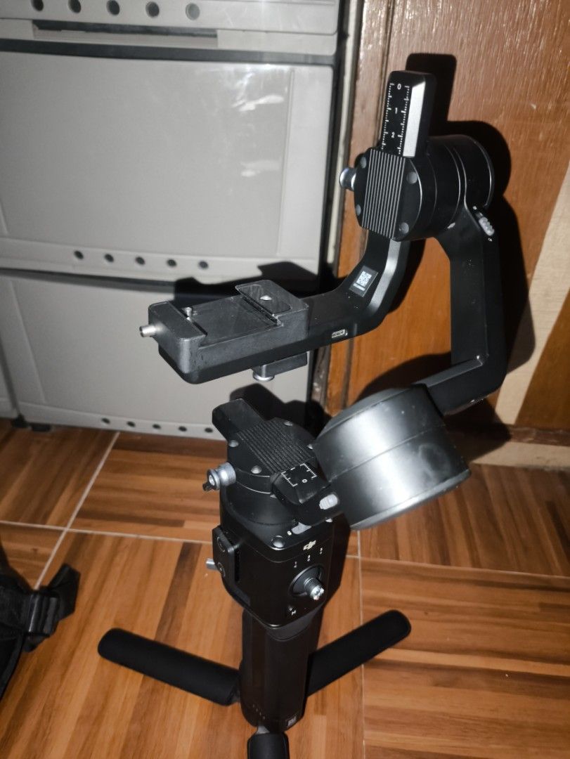 DJI Ronin SC Gimbal (Category: Cameras) located in Pasig City. Submitted by yrcarlos (Listing ID 1465310836, Image 3). Description: DJI Ronin SC Gimbal No issues. All functions tested and complete with accessories and carrying case. Primarily used for school projects and documentation. Location: Rosario, Pasig City MOP: GCash or Bank Transfer Pick up at: Sta.Lucia East Grand Mall, SM East Ortigas, or SM Megamall.