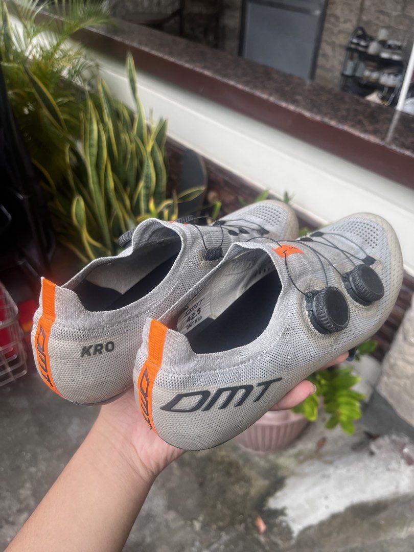 DMT KR0 Cycling Shoes (Category: Bicycles) located in Manila. Submitted by kovillanue03231 (Listing ID 1465214806, Image 2). Description: selling my DMT KR0 cleatshoes as is for ₱6,500 (₱25,000 original price) slightly negotiable. Bought last January 2025, regularly used. Please refer to the attached pictures to see the issues. WYSIWYG Located in Cavite, open for pick up, Lalamove, or flash express sa malayo. Pass po muna sa meetups..