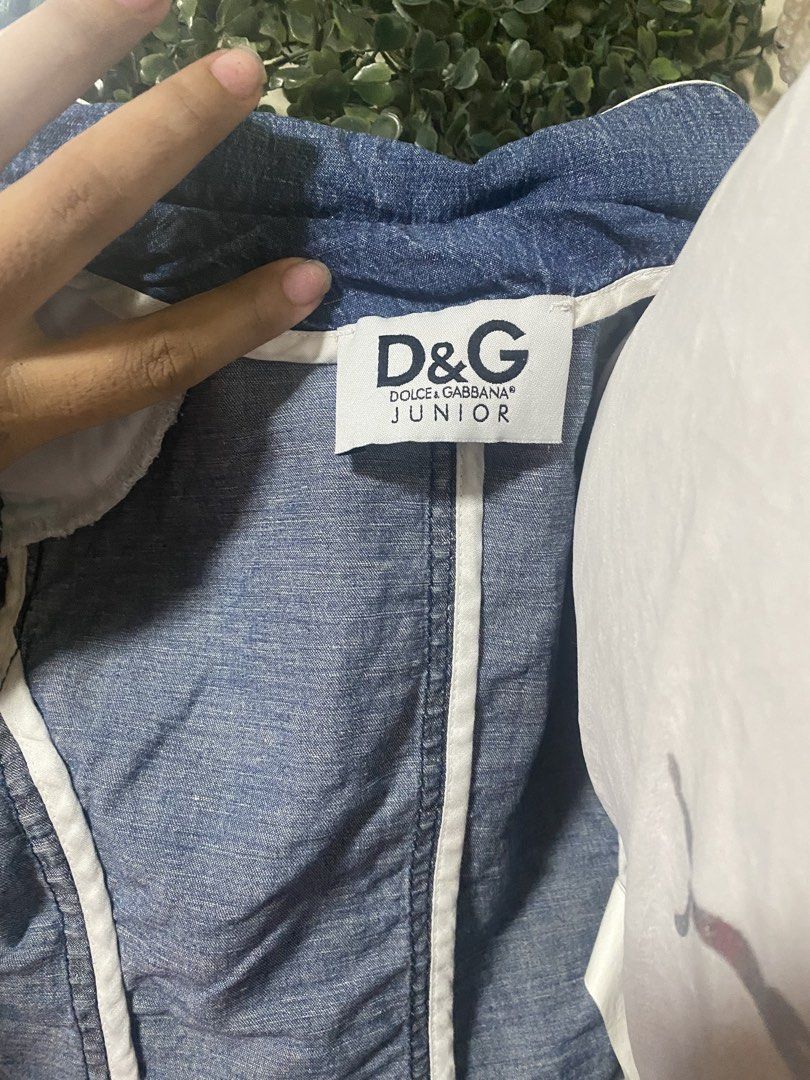 Dolce & Gabbana denim jacket blazer (Category: Babies & Kids Fashion) located in Manila. Submitted by avathriftedcloset (Listing ID 1465334278, Image 2). Description: .