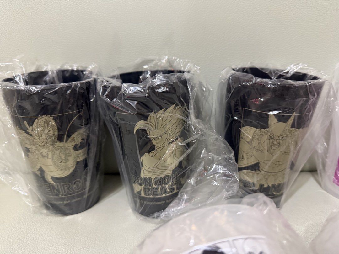 Dragon Ball 龍珠一番賞 杯 （分類：高達及模型組合）位於 Hong Kong。 由 viviabc88 提交（商品編號 1465309927，圖片 3）。簡介： 9隻 可單買。