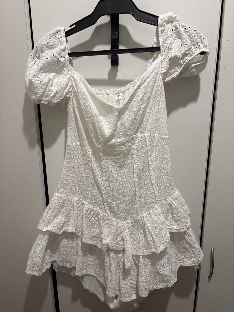 Dresses & jackets (Category: Dresses) located in San Juan City. Submitted by tropicbling (Listing ID 1465381592, Image 1). Description: Sizes- XS-L Price-₱100-₱250.