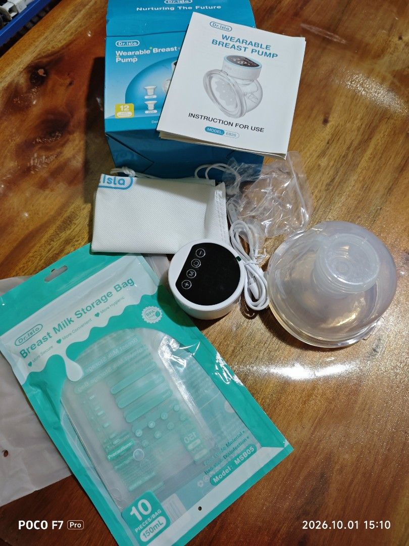 dr.isla EB26 Wearable Breast Pump (Category: Breastfeeding & Bottle Feeding) located in Marikina City. Submitted by alphanavy (Listing ID 1465284137, Image 2). Description: Dr.Isla EB26 Wearable Breast Pump 📋 Detailed Specifications 📋 • Ingredients: Polypropylene (PP) + Liquid Silicone • Color Options: Blue, Pink, White (choose your favorite color! 🎨) • Quantity: 1 Set • Battery Capacity: 1600mAh (long standby, worry-free use outside 🔋) • Pow