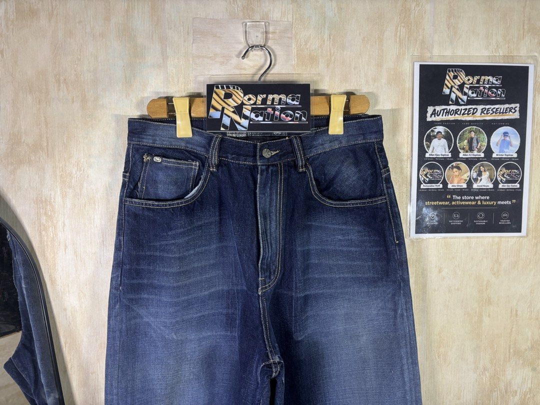 ECKO UNLTD 5 POCKET BAGGY PANTS (Category: Jeans) located in Cabuyao City. Submitted by pormanation-thrift-store (Listing ID 1465171334, Image 2). Description: ECKO UNLTD 5 POCKET BAGGY PANTS Condition: EXCELLENT Color rate: 9.5/10 Size: 34 Dimes: 34”WX43”L Issue: NEEDWASHED (YELLOW STAIN) Price: 1500.