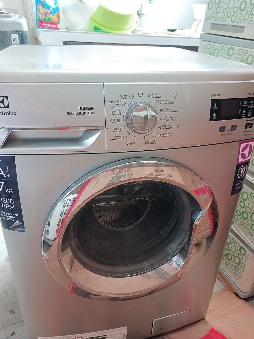 Electrolux Front Load 7kg 1200RPM (Category: Washing Machines and Dryers) located in Antipolo. Submitted by jnelnne (Listing ID 1465199432, Image 1). Description: Brand New! Never used :) - Brand/Model: Electrolux TimeCare Front Load Washing Machine (Silver) - Capacity: 7kg with 1200 RPM spin speed - Motor: Inverter motor (10 years warranty sticker attached) - Features: Digital control panel with AutoSense technology - Programs: Cottons, Delicate