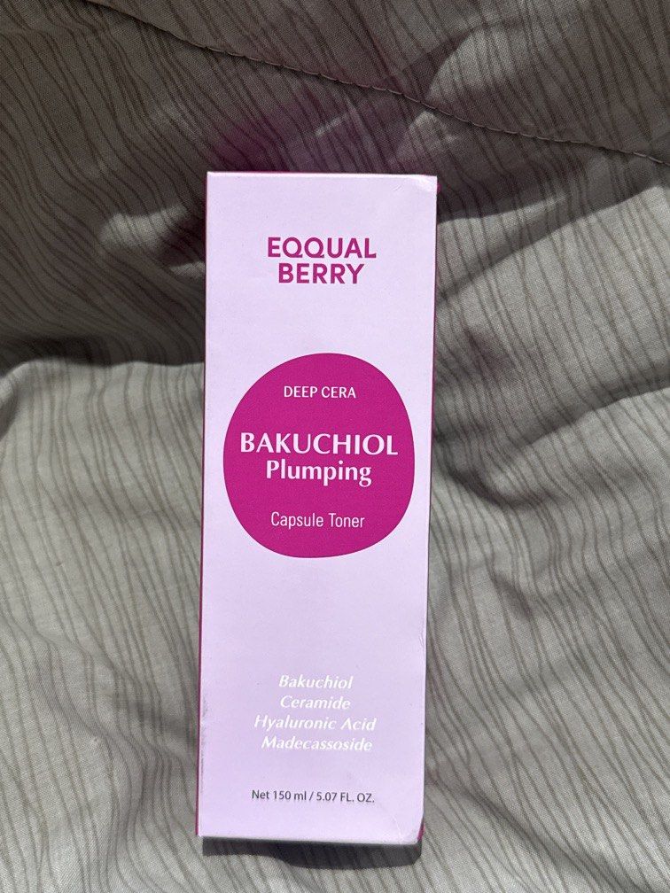 Eqqualberry Deep Cera Bakuchiol Plumping Capsule Toner 150 mL (Category: Face Care) located in Navotas City. Submitted by tealpill27 (Listing ID 1465287797, Image 1). Description: As an impulsive buyer traveling abroad, let’s share some of the items I bought! Inquiries and offers are welcome and free! 📩 .