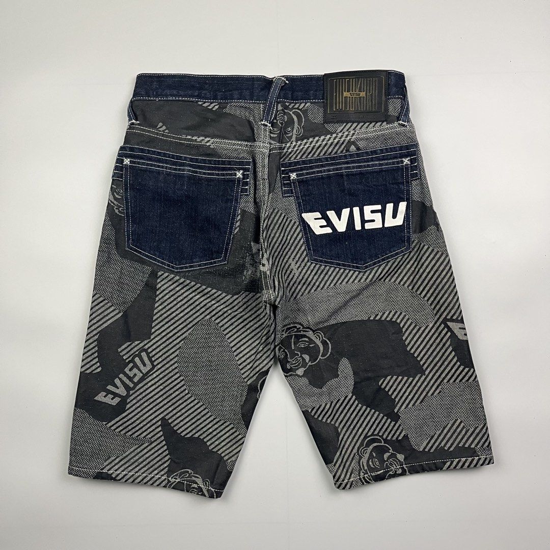 Evisu Patterned Patchwork Denim Short (Category: Shorts) located in Puerto Princesa. Submitted by paradise5300 (Listing ID 1465210657, Image 1). Description: Evisu Patterned Patchwork Denim Short Tagged Size: 30 x 34 Dimensions Inches length: 21.5 Inches waist (width): 15 inseam: 12 thigh opening: 8.5 Condition: Very good Color rate: 9.5 Flaws: None 1,799 shipping fee is not yet included..
