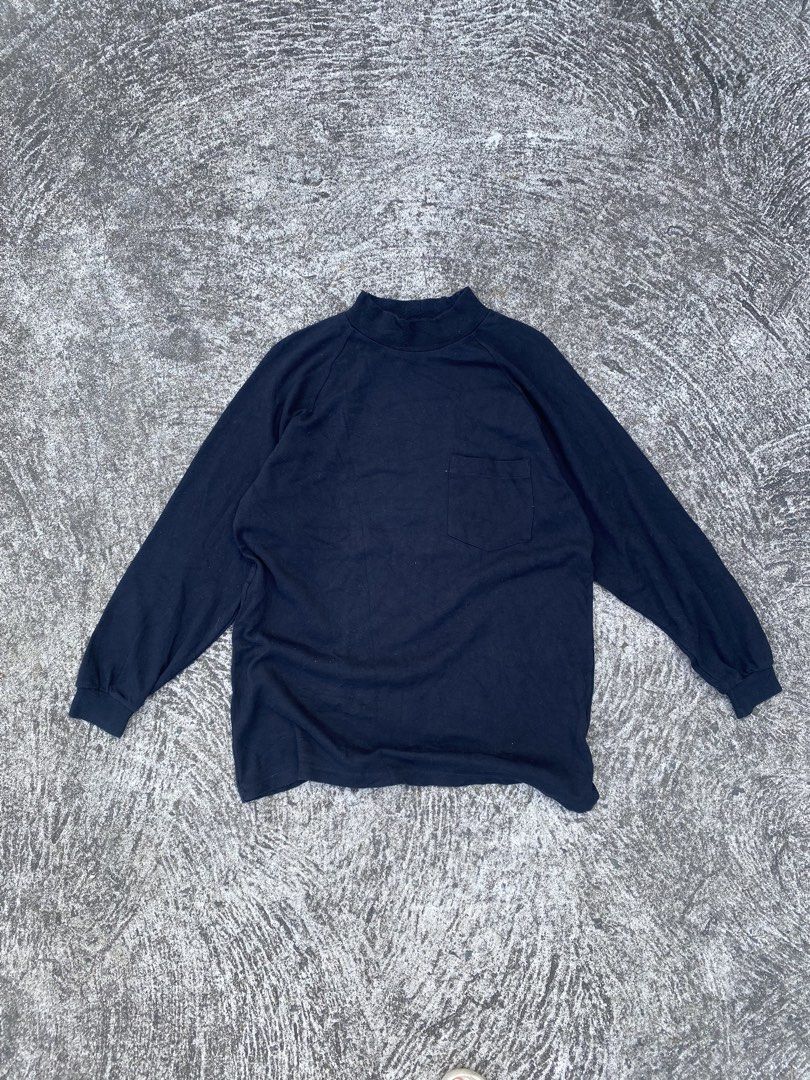 Extra Comfort Black Turtle Neck Long Sleeve Pocket Tee (Category: Formal Shirts) located in Cavite. Submitted by grabanddeclutter (Listing ID 1465284706, Image 1). Description: Extra Comfort Black Turtle Neck With Pocket • Excellent and great condition • ISSUES: check photo, himolmol sa neck (removable) • Color rate: 9.5/10 no discoloration! ✅ • Dimensions : W21 L28📏 • ₱150 + Shipping Fee 🚚 • Location: Dasmariñas Cavite.