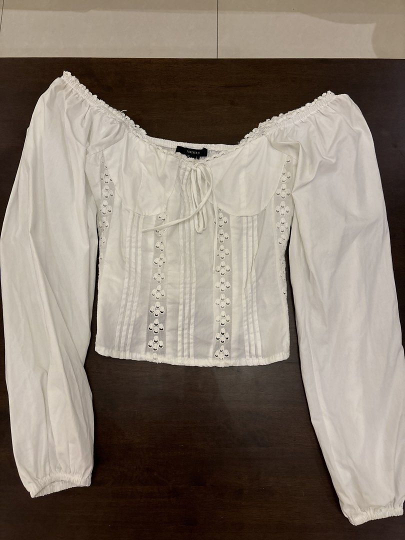 F21 Corset Top (Category: Blouses) located in Marikina City. Submitted by prelovedmgs (Listing ID 1465297360, Image 1). Description: .