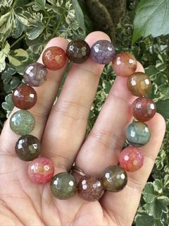 (Category: ) located in . Submitted by selling_low_by_bella_ben (Listing ID 1465278801, Image 1). Description: .