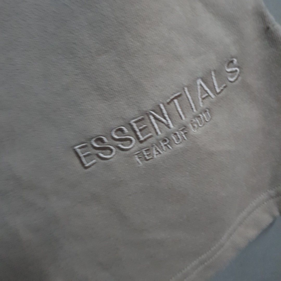 Fear Of God Short (Category: Shorts) located in Quezon City. Submitted by kentgenerosaalong (Listing ID 1465329290, Image 2). Description: in good condtion size Large Above.the knee authenticc from Pacsun Cali 800php loc.commonwealth QC.
