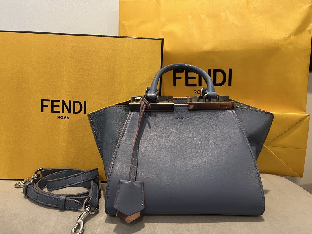 Fendi top handle (Category: Luxury Bags & Wallets) located in General Trias. Submitted by east10 (Listing ID 1465342573, Image 2). Description: Guaranteed Authentic 100%!! Inclusions: dustbag,box and paperbag.
