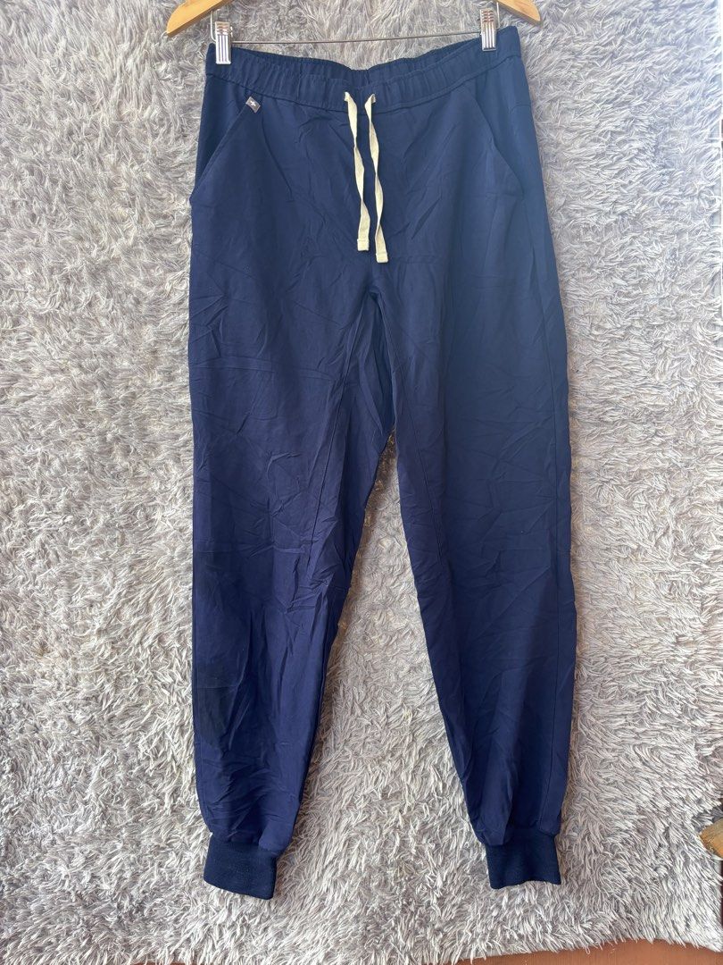 Figs scrubsuit (Category: Sets & Coordinates) located in Manila. Submitted by manisanro47672 (Listing ID 1465363330, Image 3). Description: .