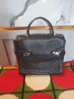 (Kategori: ) berada di . Dikirim oleh divanda_id (ID iklan 1465232603, Gambar 1). Deskripsi: .