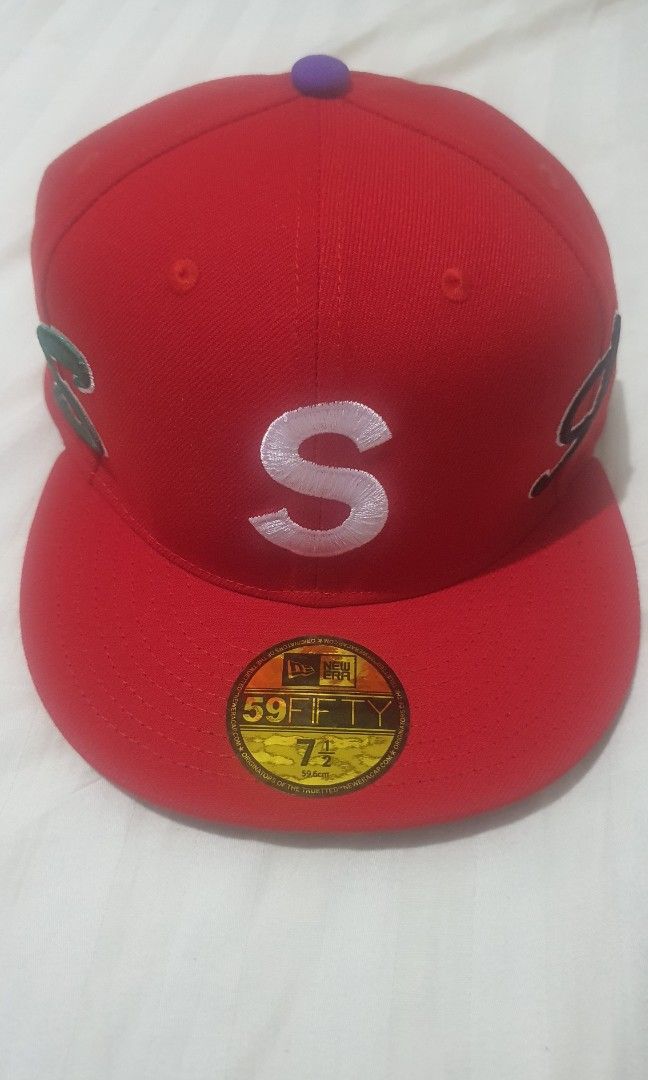 Fitted Cap (Category: Caps & Hats) located in Tarlac. Submitted by gunz__ (Listing ID 1465210326, Image 1). Description: Topg; size 7 1/2 (59.6cm) ₱800 + shipping fee (shipped via J&T) MOP: Gcash PM if interested.