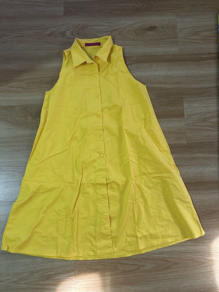 Florence Fling yellow dress FS (Category: Dresses) located in Tuguegarao City. Submitted by shopkandpiascloset (Listing ID 1465234607, Image 1). Description: Missing button With pockets Free size - up to semi large.