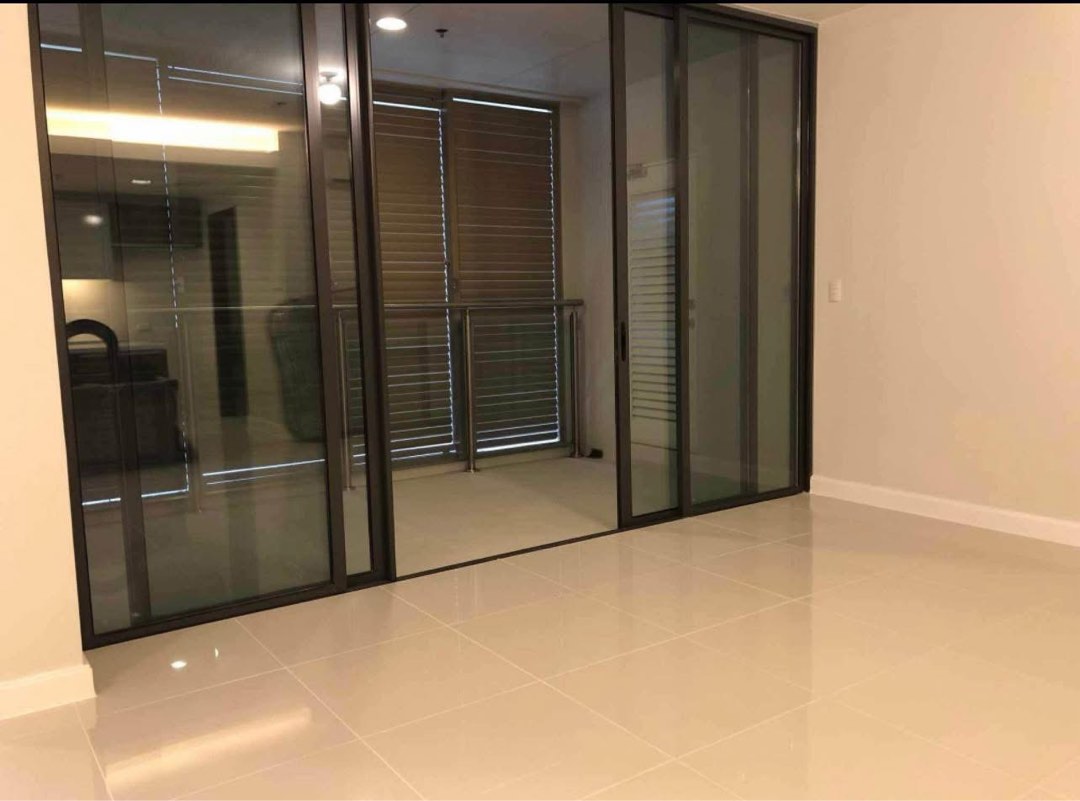 (Category: ) located in . Submitted by mnremulla (Listing ID 1465288403, Image 1). Description: .