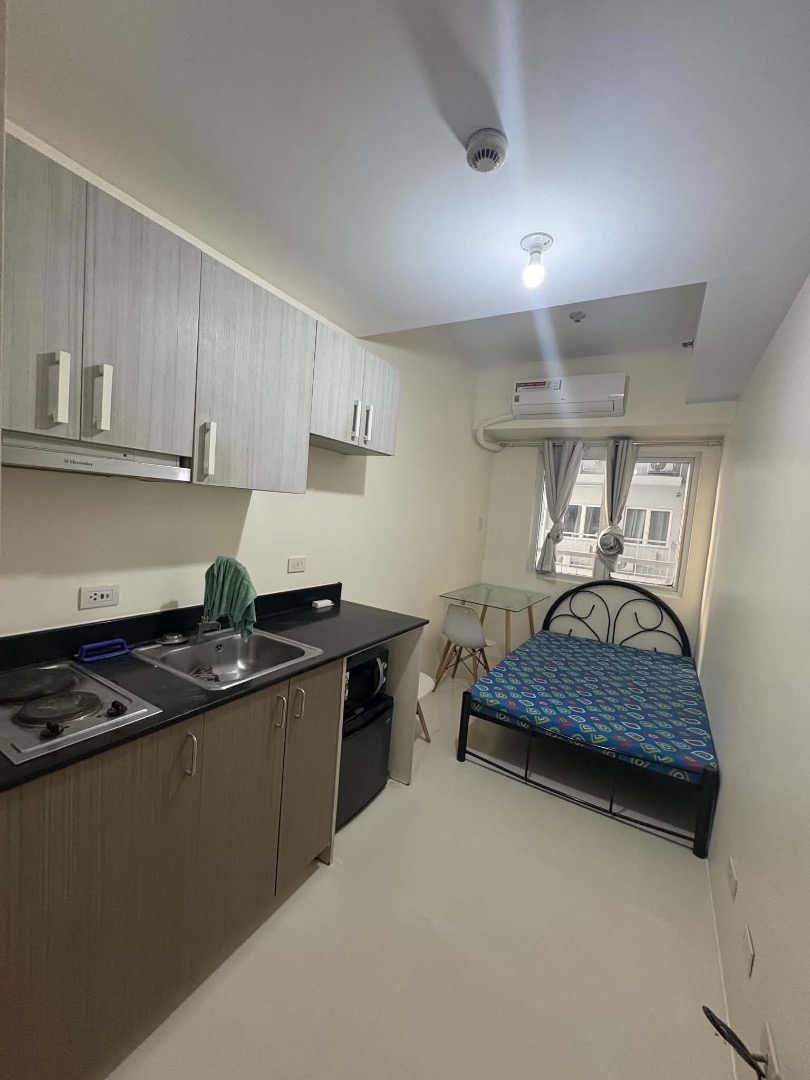 (Category: ) located in . Submitted by condo88888888 (Listing ID 1465226126, Image 1). Description: .