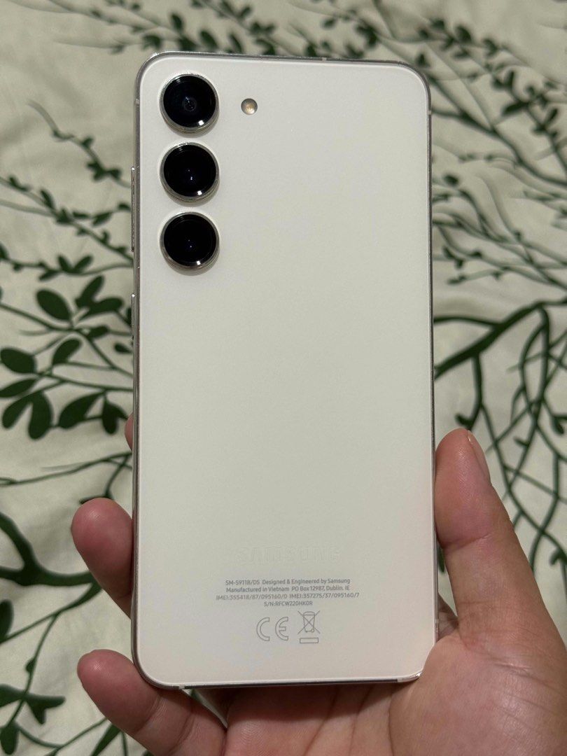 For Sale: Samsung Galaxy S23 (Category: Samsung) located in Manila. Submitted by arilovee (Listing ID 1465325962, Image 1). Description: **FOR SALE: Samsung Galaxy S23 128GB 📱** ✨ Original Samsung Galaxy S23 ✨ 128GB Storage ✨ Bought in 2023 ✨ Good working condition ✨ All functions working properly 📍 Location: Isulan (For meet ups) .