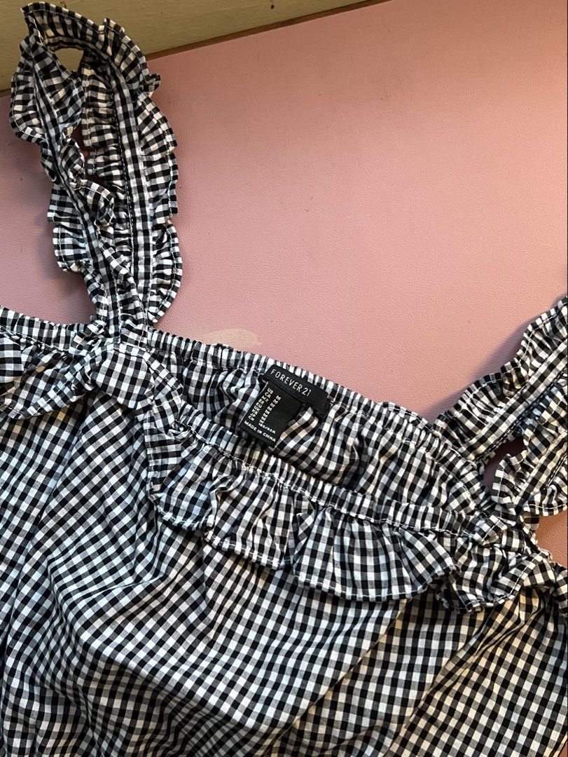 forever 21 plaid beach top (Category: Sleeveless) located in Davao. Submitted by hojichafromsips (Listing ID 1465208099, Image 2). Description: -dvo based -size S -MOP: gcash -MOD: maxim meetup: jollibee circumferential rd. (near dmsf).
