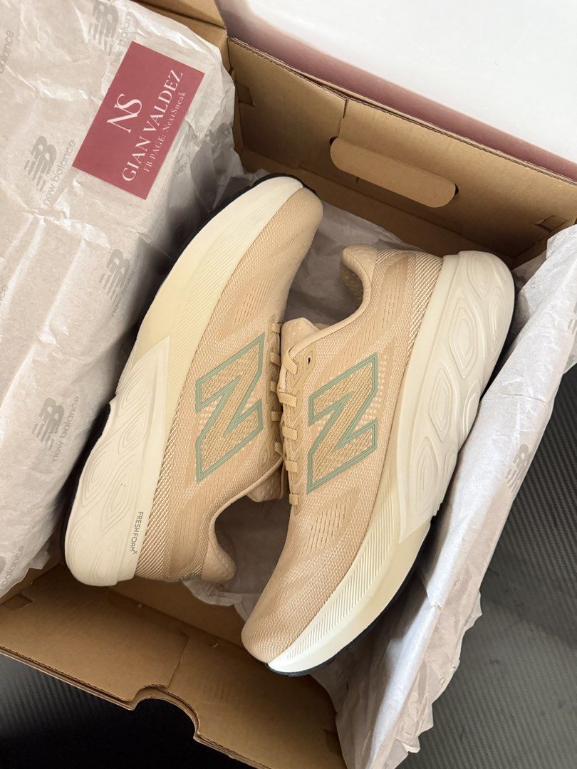 Fresh Foam X 880v15 “Ivory Khaki” (Category: Sneakers) located in Manila. Submitted by nextsneak (Listing ID 1465285210, Image 1). Description: ‼️ FOR SALE ‼️ 💸 2650 pesos ✅ (9795 SRP ❌) Fresh Foam X 880v15 “Ivory Khaki” Sizes: 10, 11 💯 Brandnew / Complete 💯 Original / Authentic 📄 FB Page: NextSneak 📦 Nationwide shipping 📍Taguig location.