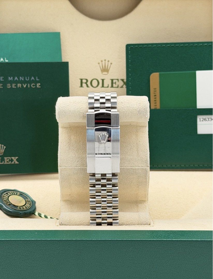 Fullset Datejust 41mm Grey Rhodium Diamond Dial (Category: Luxury Watches) located in Manila. Submitted by timelesseleganceph (Listing ID 1465198975, Image 3). Description: Fullset Datejust 41mm Grey Rhodium Diamond Dial Reference 126334 Size 41mm Dated Dec 2018 Grey Rhodium Diamond in 18k White Gold Fluted Bezel on Jubilee Bracelet Complete/Fullset - Box, Warranty Card, Booklets, Green Tag.