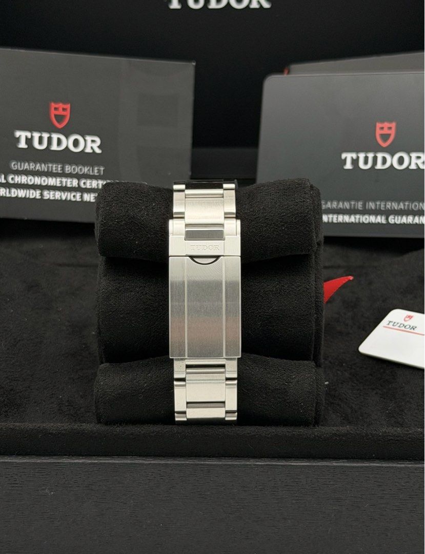Fullset Tudor Ranger 39mm Black (Category: Luxury Watches) located in Manila. Submitted by timelesseleganceph (Listing ID 1465210465, Image 3). Description: Fullset Tudor Ranger 39mm Black Reference 79950 Size 39mm Dated 2026 International Warranty Til 2031 Complete/Fullset - Box, Manual, Warranty Card.