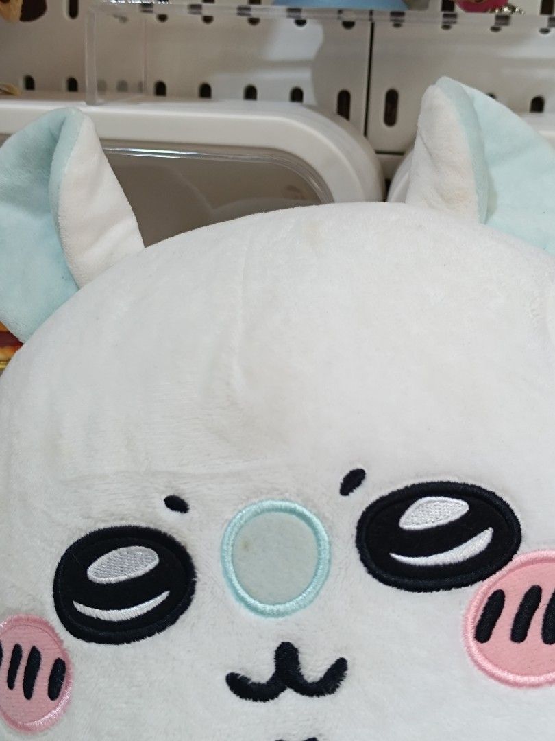 FurYu Chiikawa - Momonga butt shaking FREE SF (Category: Plushies & Soft Toys) located in Antipolo. Submitted by erckmendoz06458 (Listing ID 1465222726, Image 2). Description: .