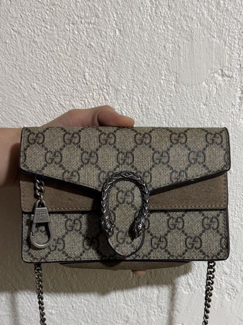 G U C C I Dionysius S u p r e m e Super Mini Monogram (Category: Cross-body Bags) located in Carmona. Submitted by vetaesencial (Listing ID 1465277128, Image 1). Description: Not guaranteed from Korea No major flaws, please check each photos for its condition Minimal fading on chain Free shipping as long as purchased in its regular price Loc: Cavite/Laguna area.