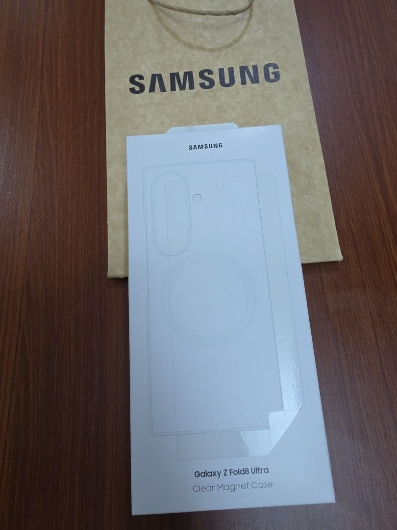 Galaxy Z fold 8 Ultra Clear Magnet Case (Category: Cases & Sleeves) located in Makati City. Submitted by regalsteppermkt (Listing ID 1465226438, Image 1). Description: - Compatible Model: Samsung Galaxy Z Fold 8 Ultra - Type: Clear Magnet Case / Transparent design - Features: Built-in magnet for wireless charging and magnetic accessories - Condition: Brand new in original box (opened box just to check the contents) .