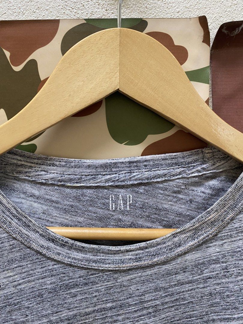Gap (Category: Activewear) located in Kota Bharu. Submitted by arifiiskandar (Listing ID 1465193894, Image 3). Description: P 23.5/30 KONDISI 8.5/10.