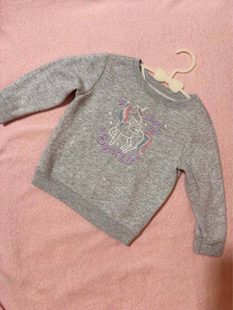 Garanimals gray unicorn sweatshirt (Category: Babies & Kids Fashion) located in Quezon City. Submitted by closettreasure123 (Listing ID 1465267120, Image 1). Description: .