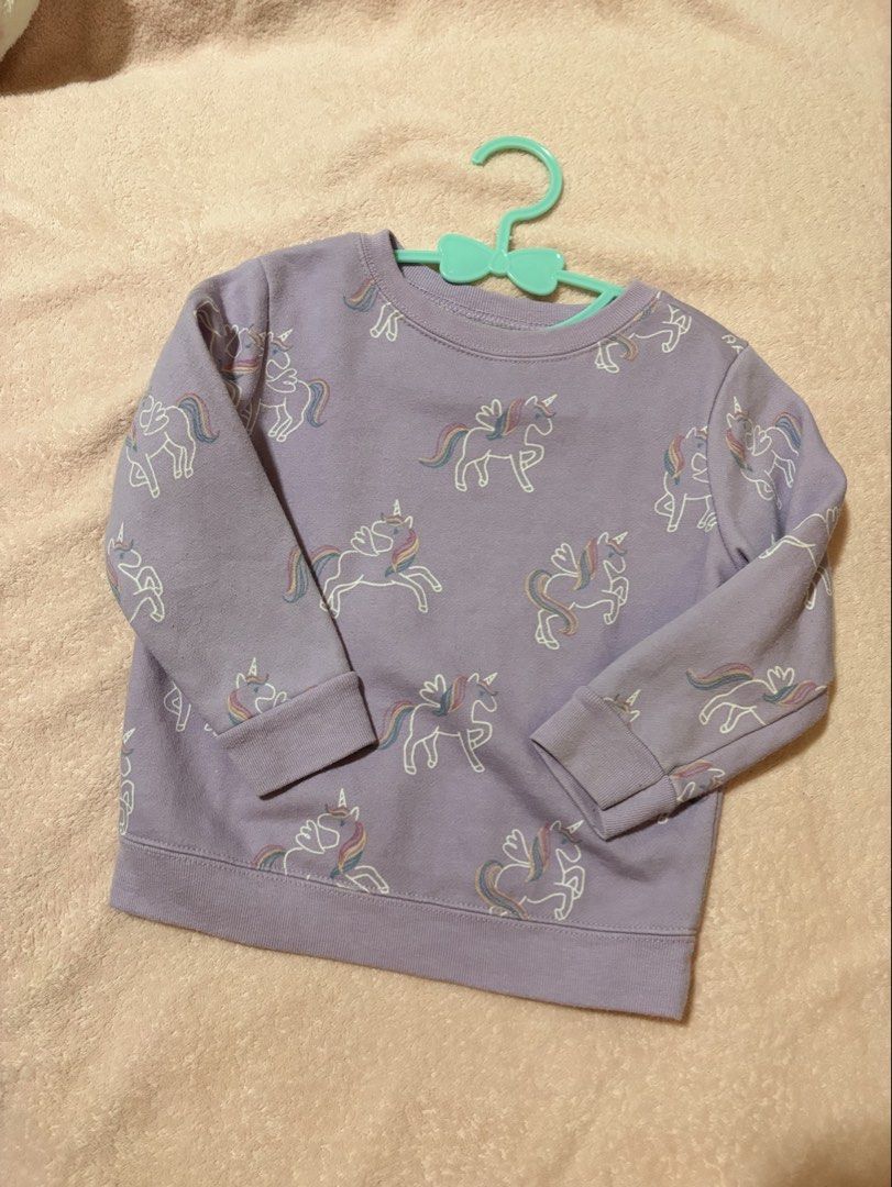 Garanimals Unicorn Print Sweatshirt (Category: Babies & Kids Fashion) located in Quezon City. Submitted by closettreasure123 (Listing ID 1465265908, Image 2). Description: .