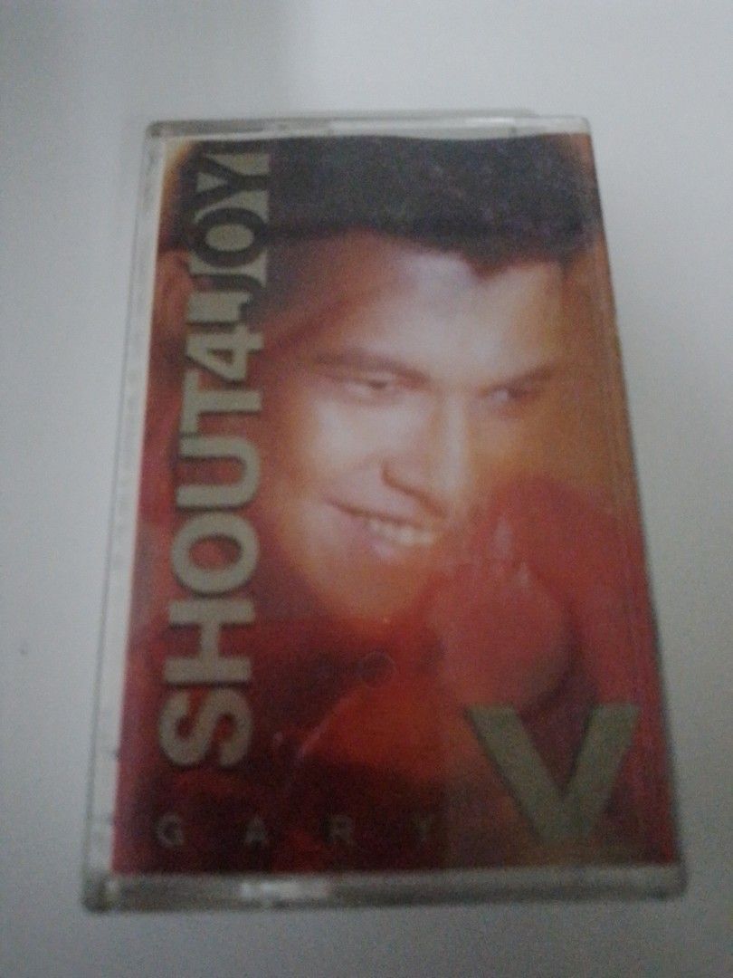Gary V - Shout for joy (Category: Music Accessories) located in Limay. Submitted by frenzel (Listing ID 1465251341, Image 1). Description: .