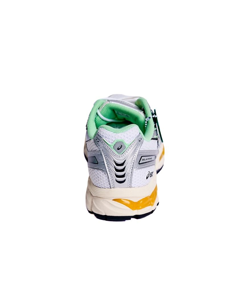 Gel Kayano 12.1 White / Menthol (Category: Sneakers) located in Paranaque City. Submitted by kkszpt (Listing ID 1465237291, Image 2). Description: 𝘼𝙎𝙄𝘾𝙎 𝙂𝙚𝙡 𝙆𝙖𝙮𝙖𝙣𝙤 Size 9.5 🚚 Nationwide via LBC 🏍️ Metro Manila via Grab Express 📍 Free shipping within Pasay, Parañaque & Las Piñas.