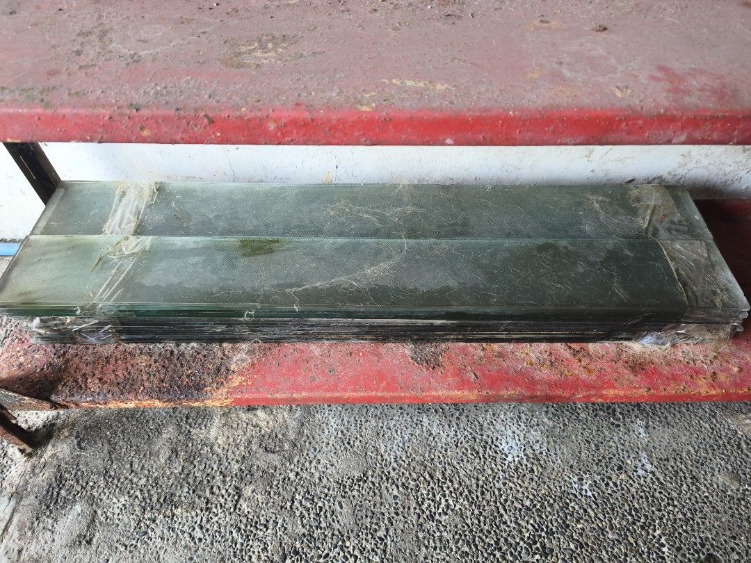 Glass Jalousie Replacement (Category: Home Improvement Tools & Accessories) located in Manila. Submitted by marc1050 (Listing ID 1465212507, Image 2). Description: - Blurry glass construction with flat polished edges - Standard rectangular shape, ideal for louver windows - Great as handy spares for home renovations or repairs - Can do Lalamove or Pick up preferred due to weight and fragility - Can do per piece or preffered take all - Kindly hit a