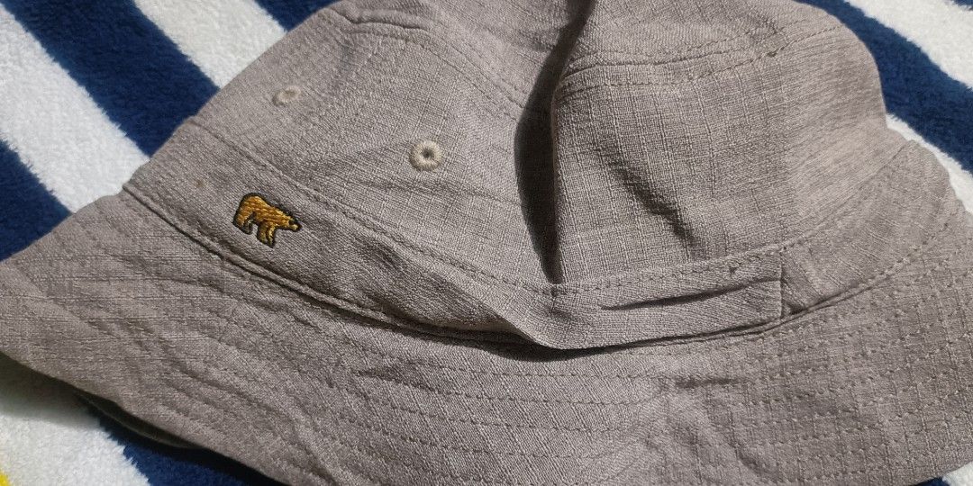Golden Bear bucket hat (Category: Caps & Hats) located in General Santos City (Dadiangas). Submitted by japan-ukay (Listing ID 1465333218, Image 3). Description: .