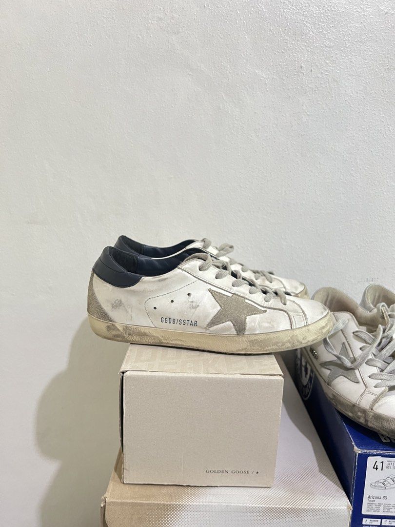 Golden Goose Superstar Size 38 (Category: Sneakers) located in Manila. Submitted by stealfindz (Listing ID 1465283294, Image 1). Description: Golden Goose Superstar Blue Tab Size 38 Used With Original Box and Passport ₱10,995 📍Parañaque.