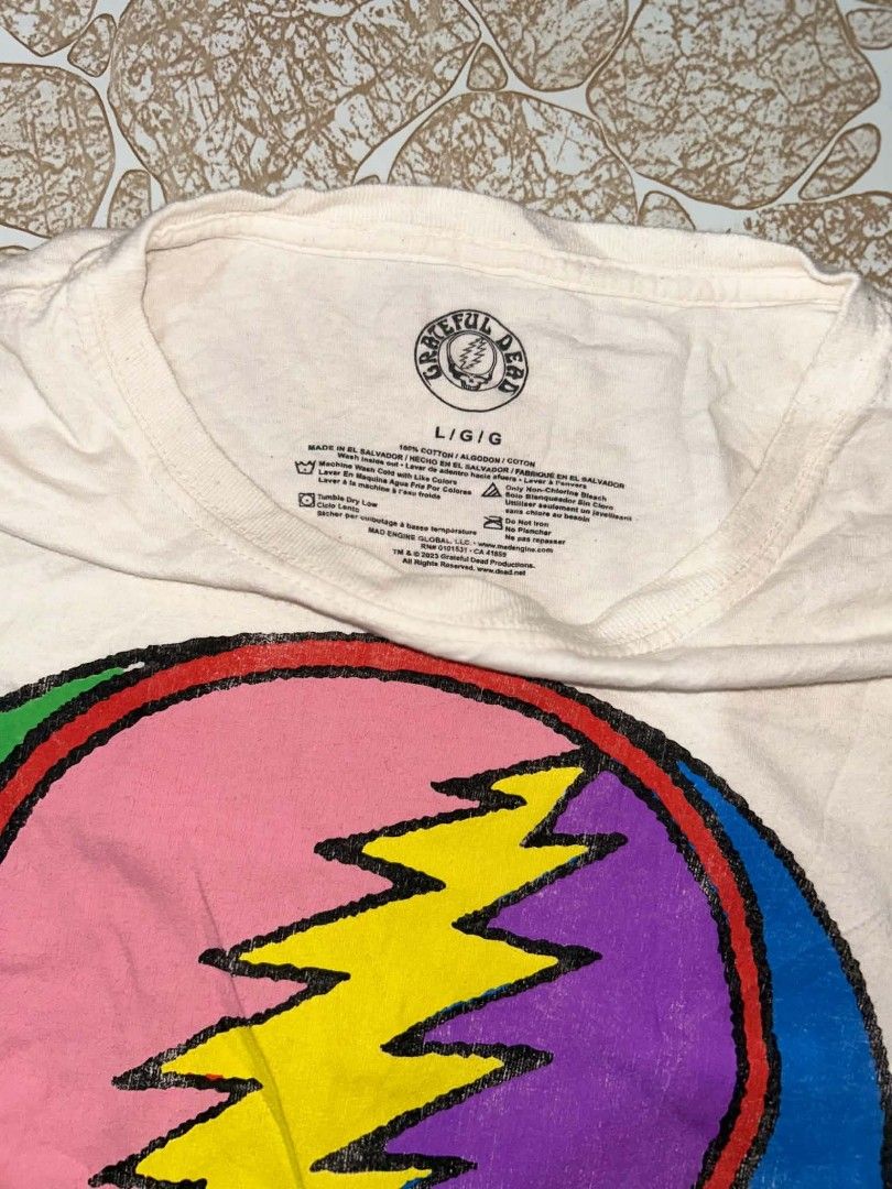 Grateful Dead (Category: Tshirts & Polo Shirts ) located in Cebu City. Submitted by chrismark.cavan11 (Listing ID 1465265540, Image 2). Description: - Dead Skull Logo Tee - Size Large - Excellent condition.