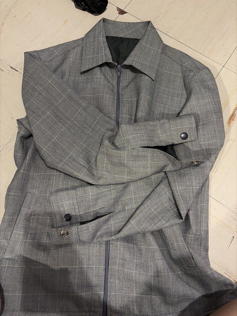 gray corporate jacket harrington (Category: Coats, Jackets and Outerwear) located in Manila. Submitted by sujipoj (Listing ID 1465311390, Image 1). Description: custom onesimus .