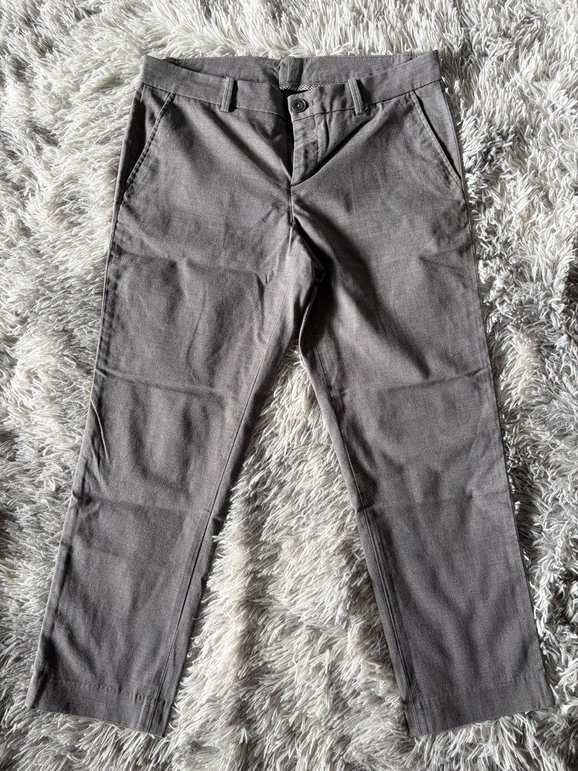 Grey Casual Pants Trousers Men (Category: Other Bottoms) located in Manila. Submitted by kez0020 (Listing ID 1465224205, Image 1). Description: - Color: Grey - Fit: Straight cut - Closure: Standard button and zipper fly - Features: Belt loops and clean front pockets - Style: Versatile casual wear, easy to match with shirts and polos.