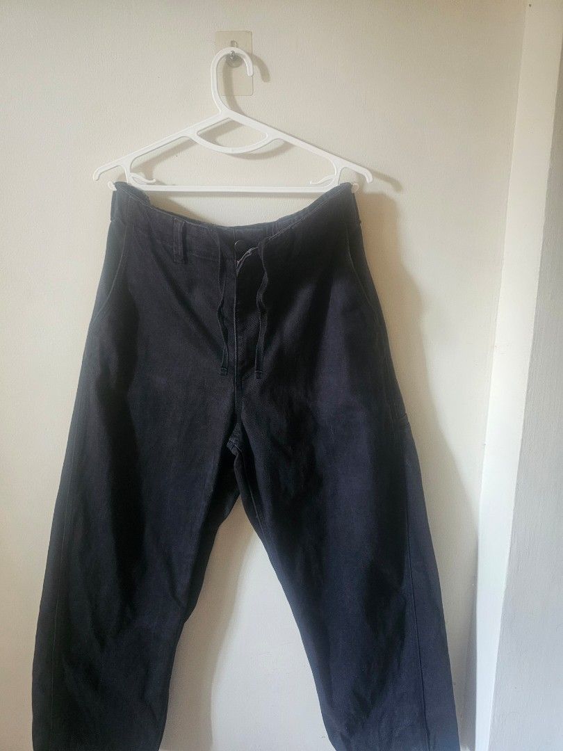 GU Black Denim Pants Size M (Category: Jeans) located in Calasiao. Submitted by jhay_a16 (Listing ID 1465248313, Image 1). Description: - Brand: GU - Color: Black - Size: Medium (M) - Material: Heavy denim pants - Waist: Elastic stretch waistband with adjustable drawstring closure - Fit: Classic straight leg cut - Pockets: Standard front and back pockets no issuea1 .